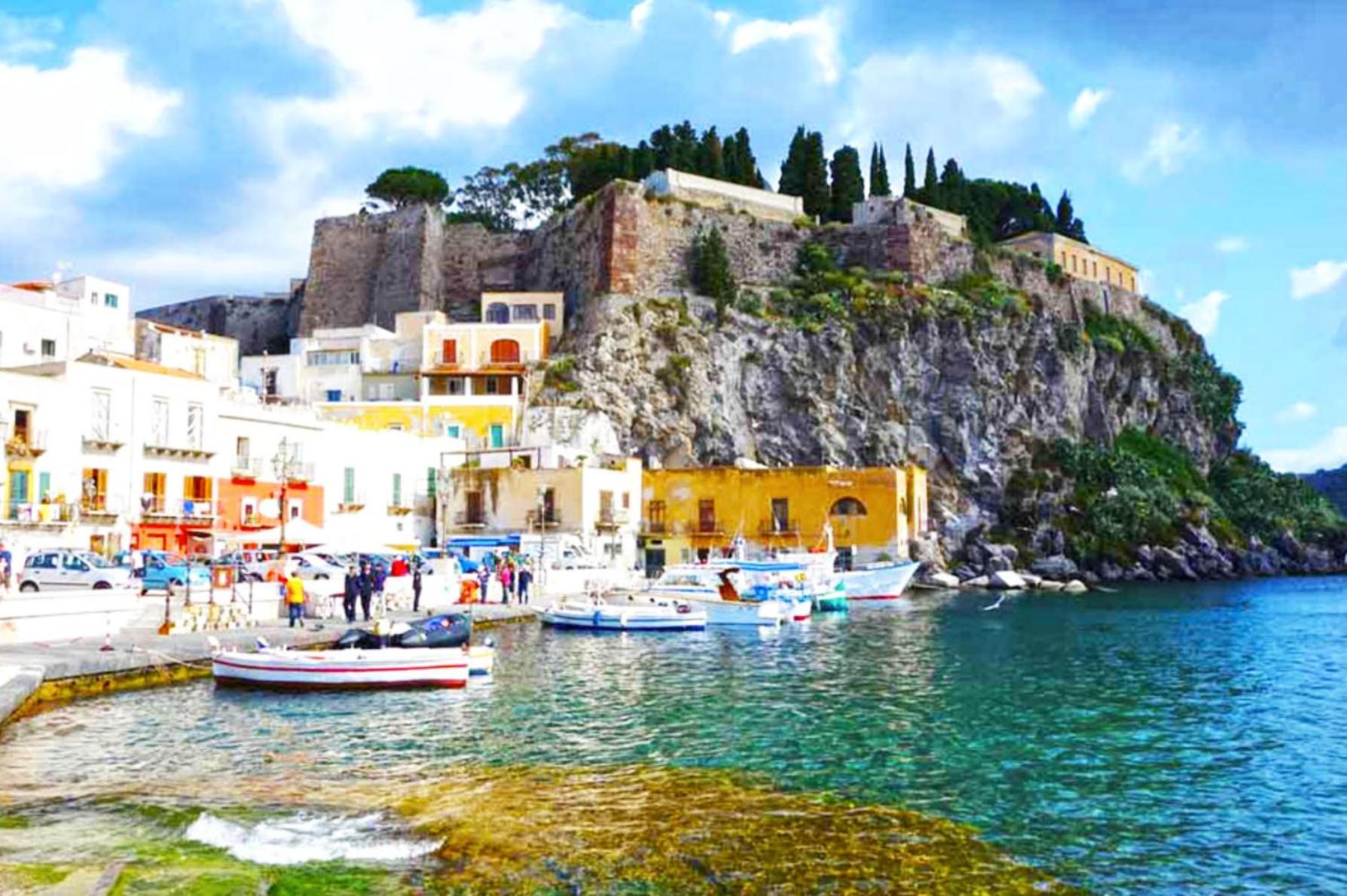 Da Federica Casa Vacanze Baia Porto Delle Genti Lipari  Eksteriør billede